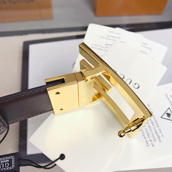 スーパーコピーグッチベルト内部構造